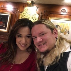 Meet your Posher, Jenn